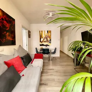 Apartment 2 Bedrooms Flat 50 Mts Away From Canteras, Las Palmas de Gran Canaria